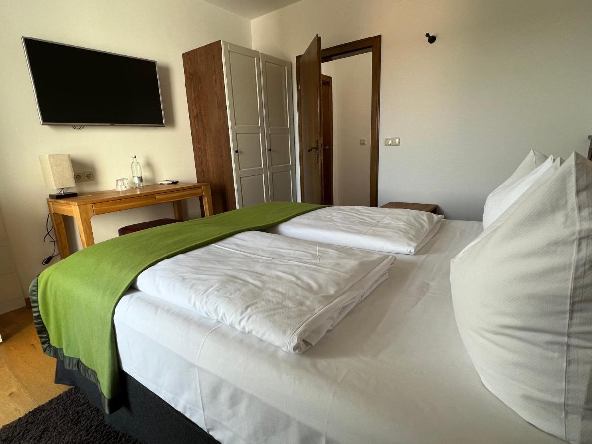 Aparthotel Parsberg Lferstl Eksteriør billede