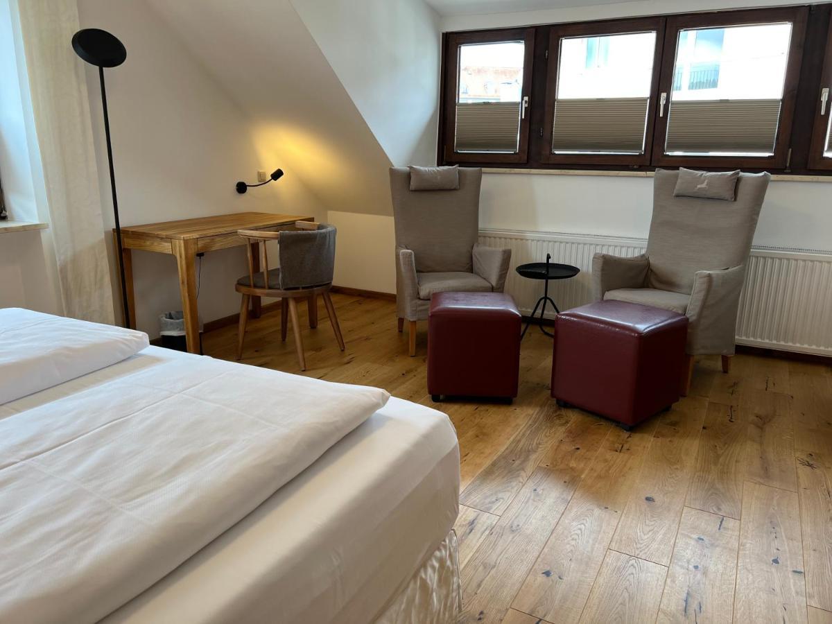 Aparthotel Parsberg Lferstl Eksteriør billede
